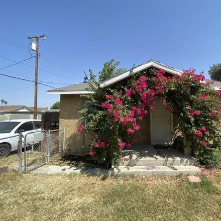 Image 1 - 710 Sequoia Drive, Kern County, CA 93308, USA - Duplex for sale