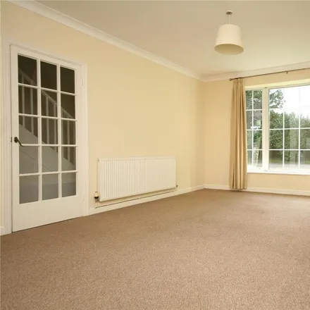 Rent this 3 bed townhouse on 8 Naunton Park Close in Leckhampton, GL53 7DL
