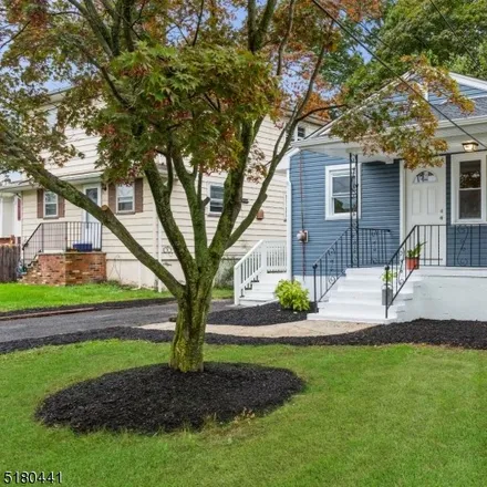 Buy this 3 bed house on 73 Catherine Street in South Bound Brook, Somerset County
