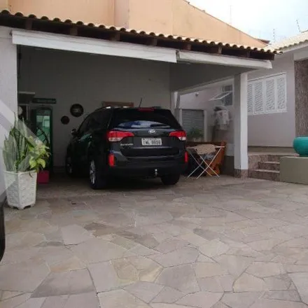 Buy this 3 bed house on Avenida Dona Adda Mascarenhas de Moraes in Jardim Itu, Porto Alegre - RS