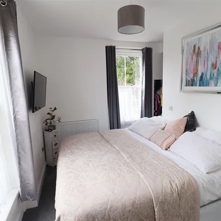 Rent this 1 bed apartment on London Road in Great Notley, CM77 7AN