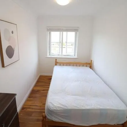 Rent this studio house on Shearwater Close in Galleons Drive, London