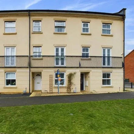 Buy this 4 bed townhouse on Crock Mead in Gloucester, GL4 5TR