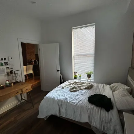 Rent this 1 bed room on 4100 Rue Clark in Montreal, QC H2W 1G1