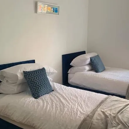 Rent this 2 bed apartment on Harlow in Essex, England