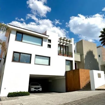 Buy this 5 bed house on Privada Pinar in Prado Largo, 52930 Ciudad López Mateos