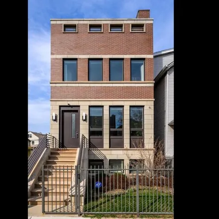 Buy this 6 bed house on 1432 West George Street in Chicago, IL 60657