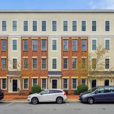 Image 1 - 467 Ironside Square Southeast, Leesburg, VA 20175, USA - Condo for sale