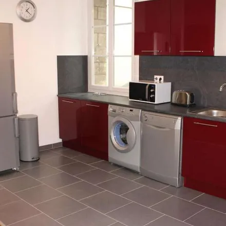 Rent this 1 bed apartment on 6 Rue de Paris in 60200 Compiègne, France