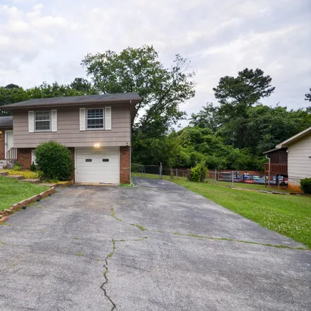 Buy this 3 bed house on 4634 Paw Trail in Lake Hills, Chattanooga