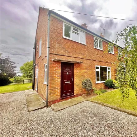 Rent this 3 bed duplex on unnamed road in Holt Heath, WR6 6NQ