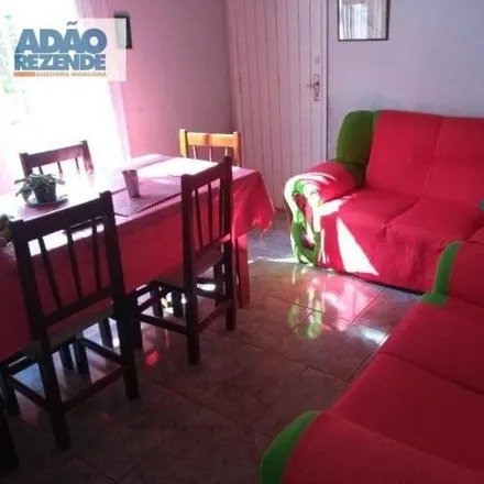 Buy this 2 bed house on Rua Gustavo Perret in Jardim Salaco, Teresópolis - RJ