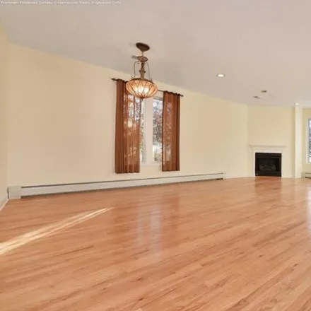 Image 5 - unnamed road, Harrington Park, Bergen County, NJ 07640, USA - Townhouse for rent