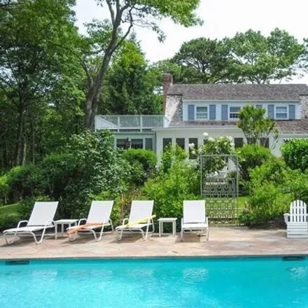Rent this 6 bed house on 25 Grape Arbor Lane in Northwest Harbor, East Hampton