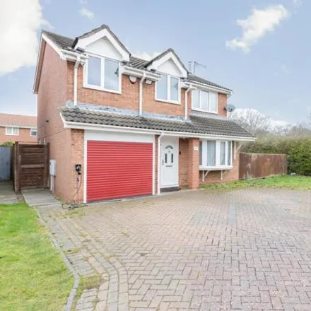 Rent this 4 bed house on Cooper Gardens in Oadby, LE2 4TX