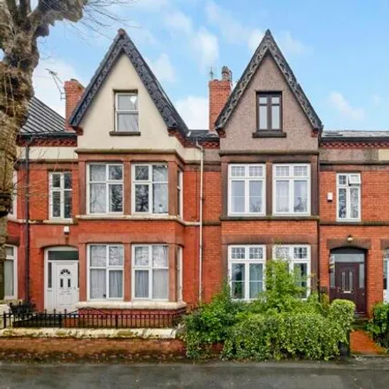Buy this 8 bed townhouse on Bromley Avenue in Liverpool, L18 1JF