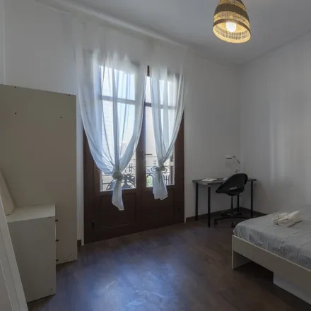 Rent this 4 bed room on Departament de Polítiques Digitals i Administració Pública de la Generalitat de Catalunya in Via Laietana, 26