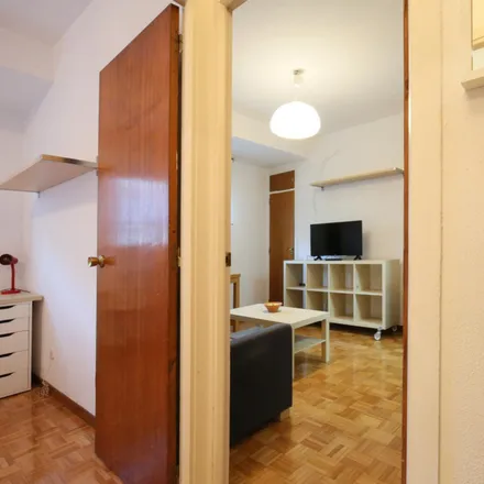 Image 6 - Calle de Santa Engracia, 87, 28010 Madrid, Spain - Apartment for rent