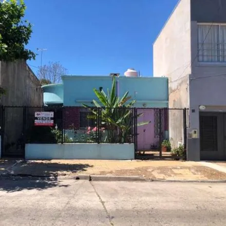 Buy this 3 bed house on Escuela No. 18 Republica de Cuba in Lavalle, Bernal Este