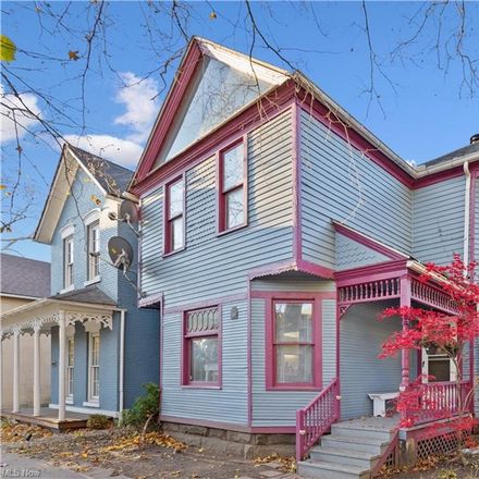 Rent this 4 bed duplex on 2914 Bridge Avenue in Cleveland, OH 44113