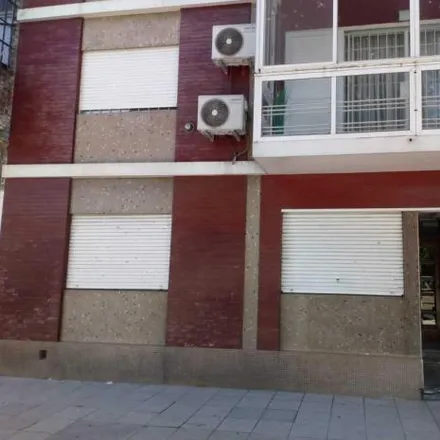 Buy this 2 bed apartment on Avenida Bartolomé Mitre 5744 in Partido de Avellaneda, B1874 ABR Wilde