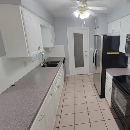 Image 3 - 1273 Hermitage Avenue, Clearwater, FL 33764, USA - House for rent