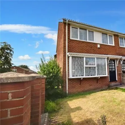 Image 1 - Cedar Close, Leeds, LS12 1SL, United Kingdom - Townhouse for sale