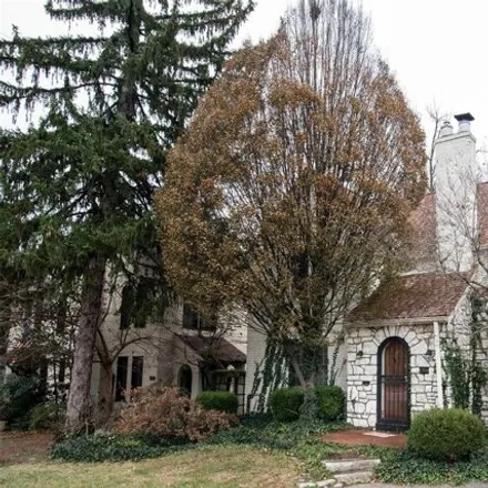 Rent this 3 bed house on 8394 Big Bend Boulevard in Shrewsbury, Webster Groves
