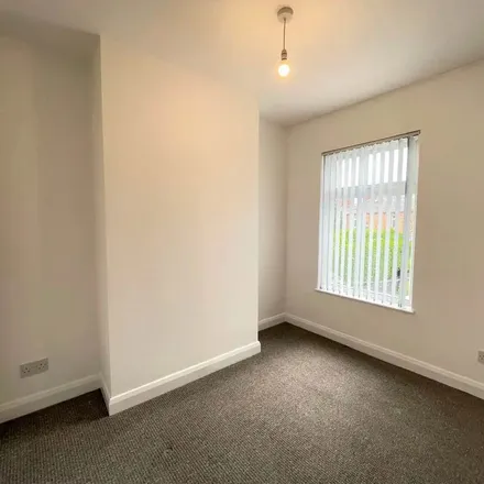 Rent this 2 bed apartment on Belmont Road in Belfast, BT4 2AB