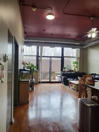 Image 6 - 2323 West Pershing Road, Chicago, IL 60009, USA - Condo for sale