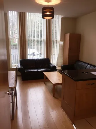 Image 2 - Hackness Road, Manchester, M21 9HB, United Kingdom - Apartment for rent