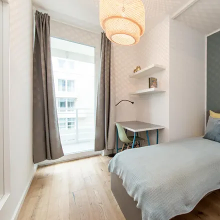 Rent this 5 bed room on Nazarethkirchstraße 51 in 13347 Berlin, Germany