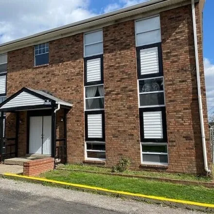 Buy this studio apartment on 6500 Hackel Drive in Louisville, KY 40258