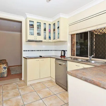 Image 6 - 2 Blenheim Close, Forest Lake QLD 4078, Australia - Apartment for rent