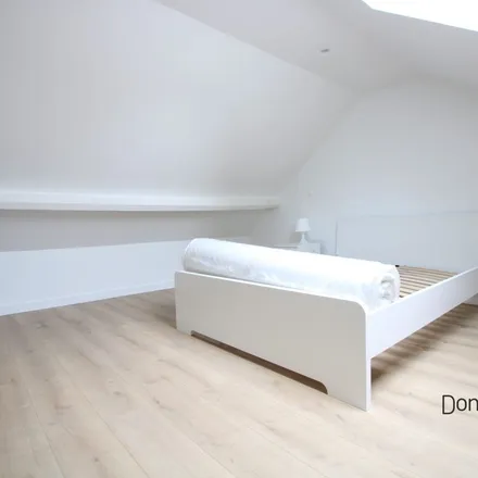 Rent this 2 bed apartment on 28 Rue Sainte-Barbe in 59200 Tourcoing, France