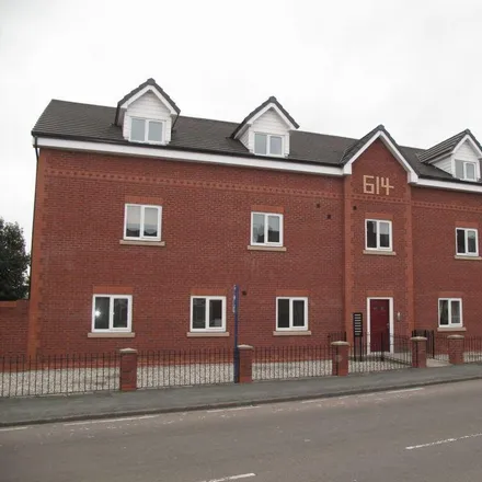 Rent this 2 bed apartment on 12 Crown Wood Court in Bamfurlong, WN2 5LY
