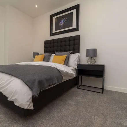 Image 3 - Blue, Eccles, M50 2ST, United Kingdom - Apartment for rent