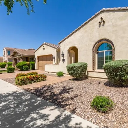 Image 2 - 10562 East Pivitol Avenue, Mesa, AZ 85212, USA - House for sale