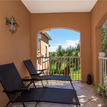 Image 6 - Indian River Boulevard, Gifford, FL 32960, USA - Townhouse for sale