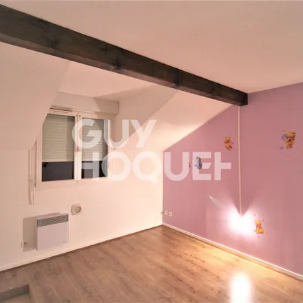 Rent this 5 bed apartment on 2662 Route de Chancy in 74520 Valleiry, France