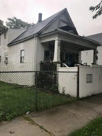 Buy this 3 bed house on 6327 South Laflin Street in Chicago, IL 60636