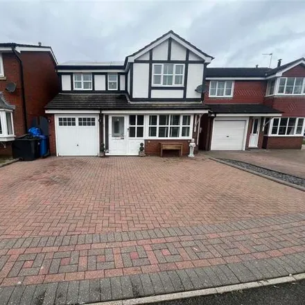 Rent this 4 bed house on Knightsbridge Way in Stretton, DE13 0WH