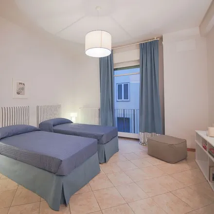 Image 6 - Via dello Sprone, 4, 50125 Florence FI, Italy - Apartment for rent