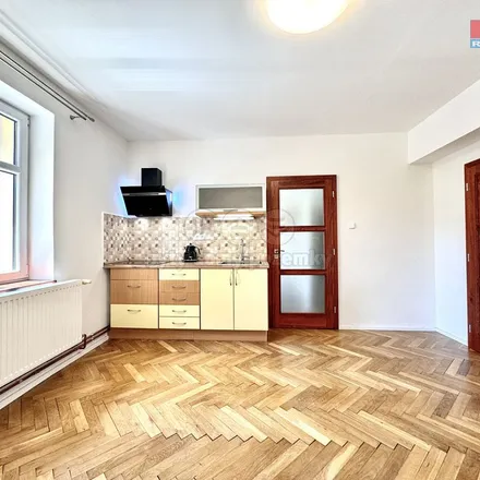 Image 8 - Masarykova základní škola Praha-Klánovice, Slavětínská 200, 190 14 Prague, Czechia - Apartment for rent