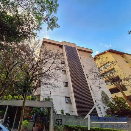 Rent this studio apartment on Calle Paseo de los Tamarindos 210 in Cuajimalpa de Morelos, 05120 Mexico City