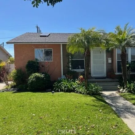 Buy this 3 bed house on 3267 Marwick Avenue in Long Beach, CA 90808