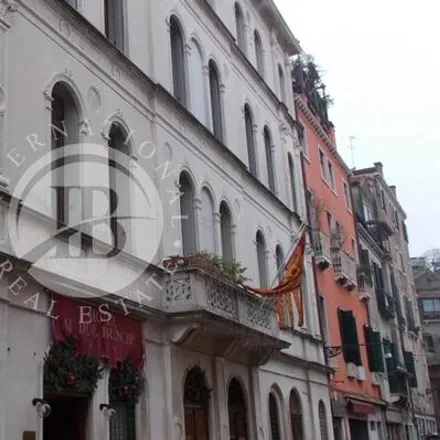 Image 5 - Fondamenta del Rimedio, 4429, 30122 Venice VE, Italy - Apartment for sale