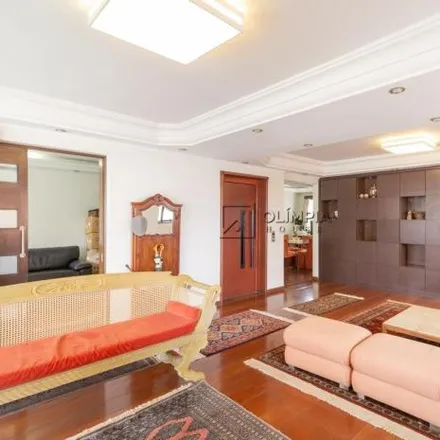 Rent this 3 bed apartment on Edifício Maria Stella in Rua Doutor Virgílio de Carvalho Pinto 336, Pinheiros