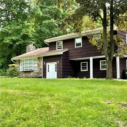 Rent this 4 bed house on 23 Lucky Lane in Village of Washingtonville, NY 10992