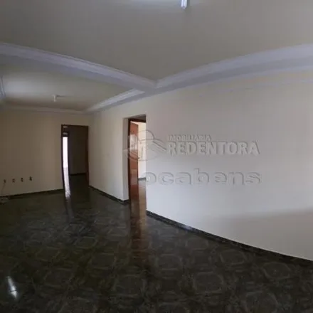 Buy this 4 bed house on Rua Fidelcino dos Santos Leite in Residencial Ana Célia, São José do Rio Preto - SP